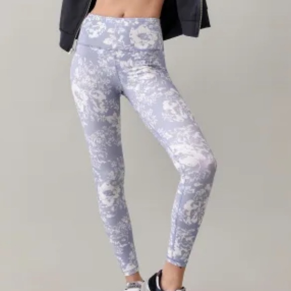 Reformation ecomove high rise leggings - Picture 2 of 6